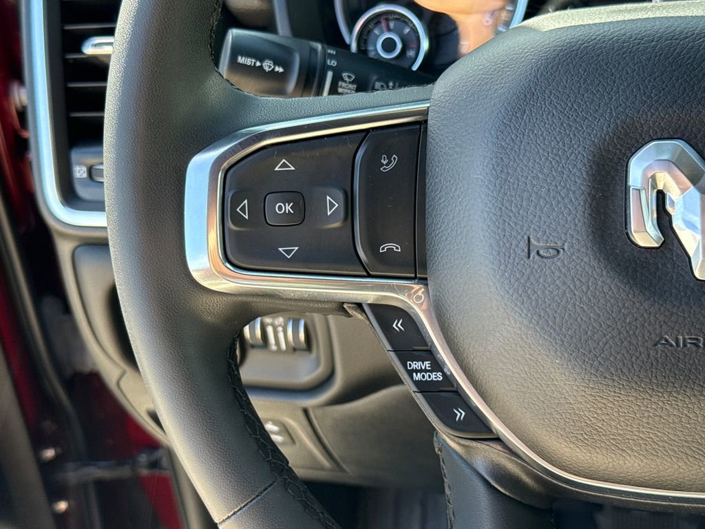 Used 2025 RAM 1500 Laramie image 15