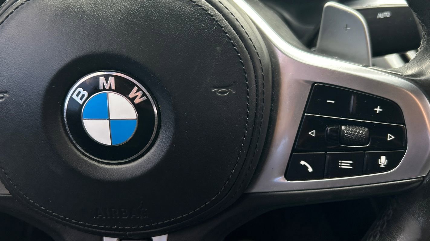 Used 2019 BMW 330i xDrive xDrive w/ M Sport Package image 32