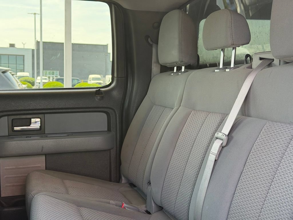 Used 2014 Ford F150 XLT w/ Equipment Group 302A Luxury AWD/4WD image 21