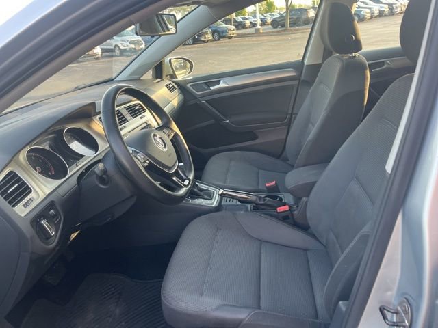 Used 2017 Volkswagen Golf SEL image 16