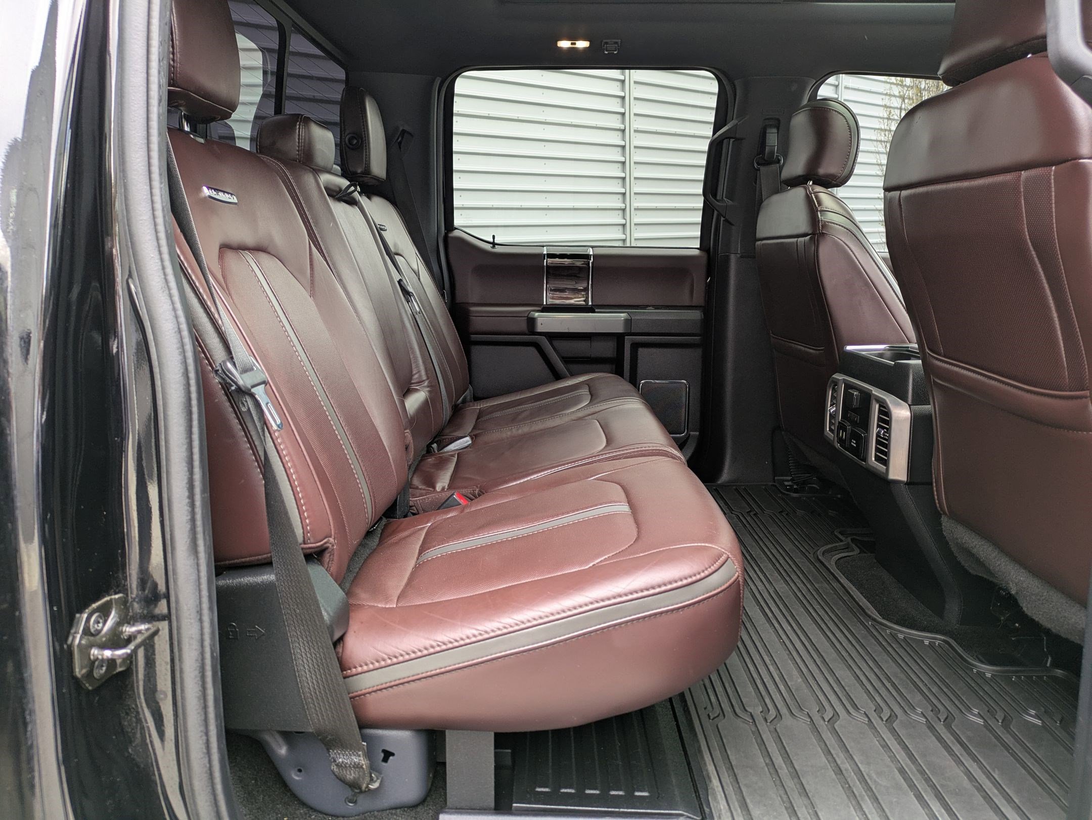 Used 2017 Ford F350 Platinum w/ Platinum Ultimate Package image 29