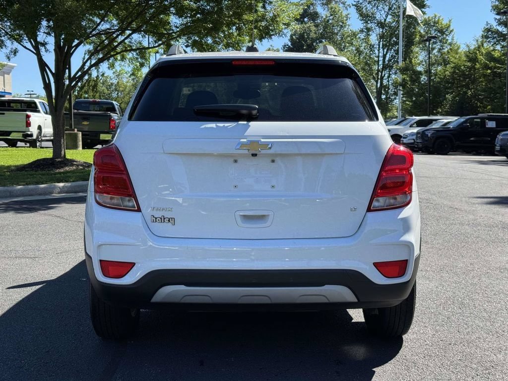 Used 2020 Chevrolet Trax LT w/ LT Convenience Package FWD image 23