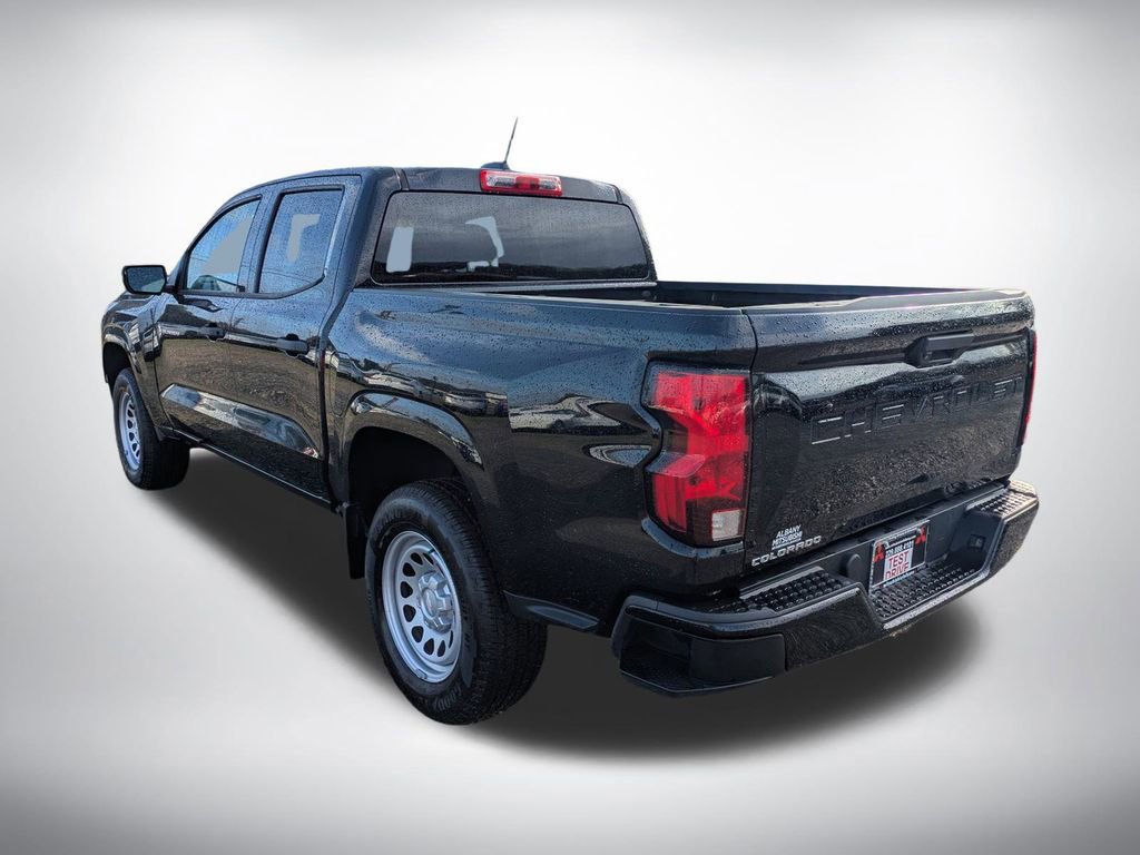 Used 2023 Chevrolet Colorado W/T image 5
