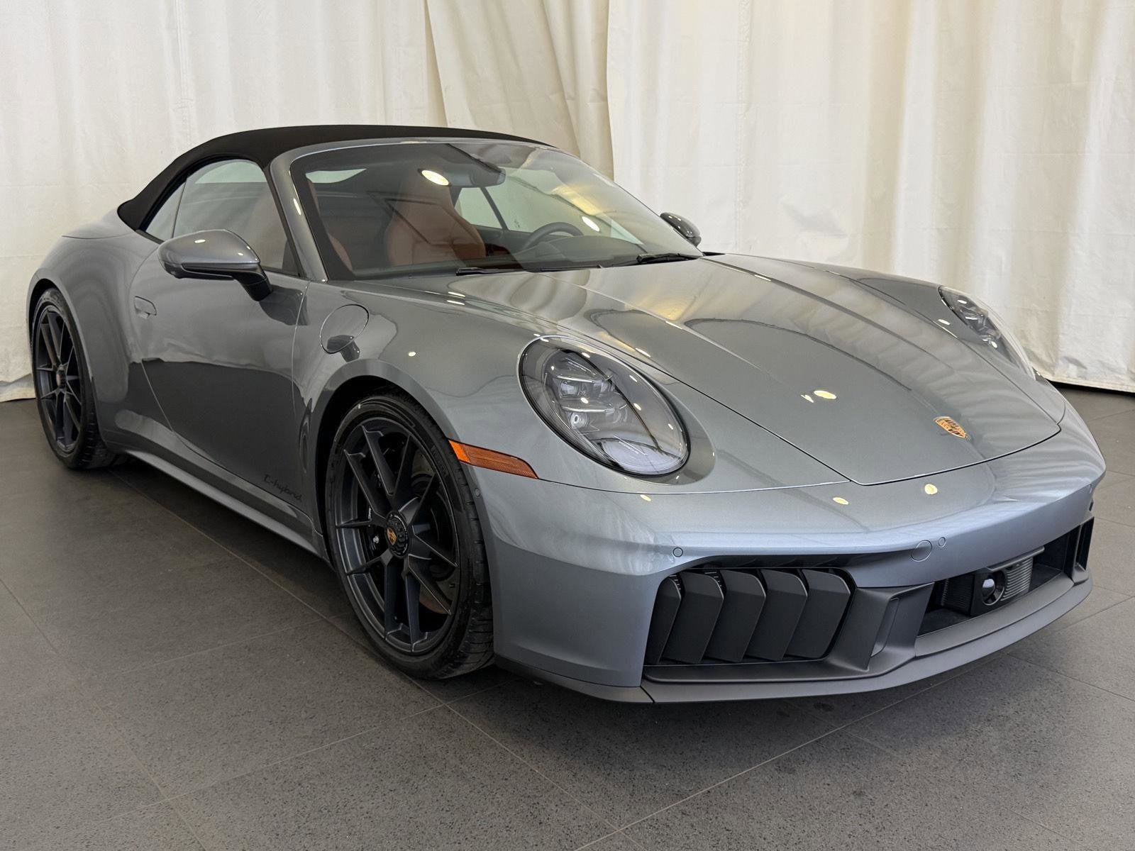 New 2026 Porsche 911 GTS image 7