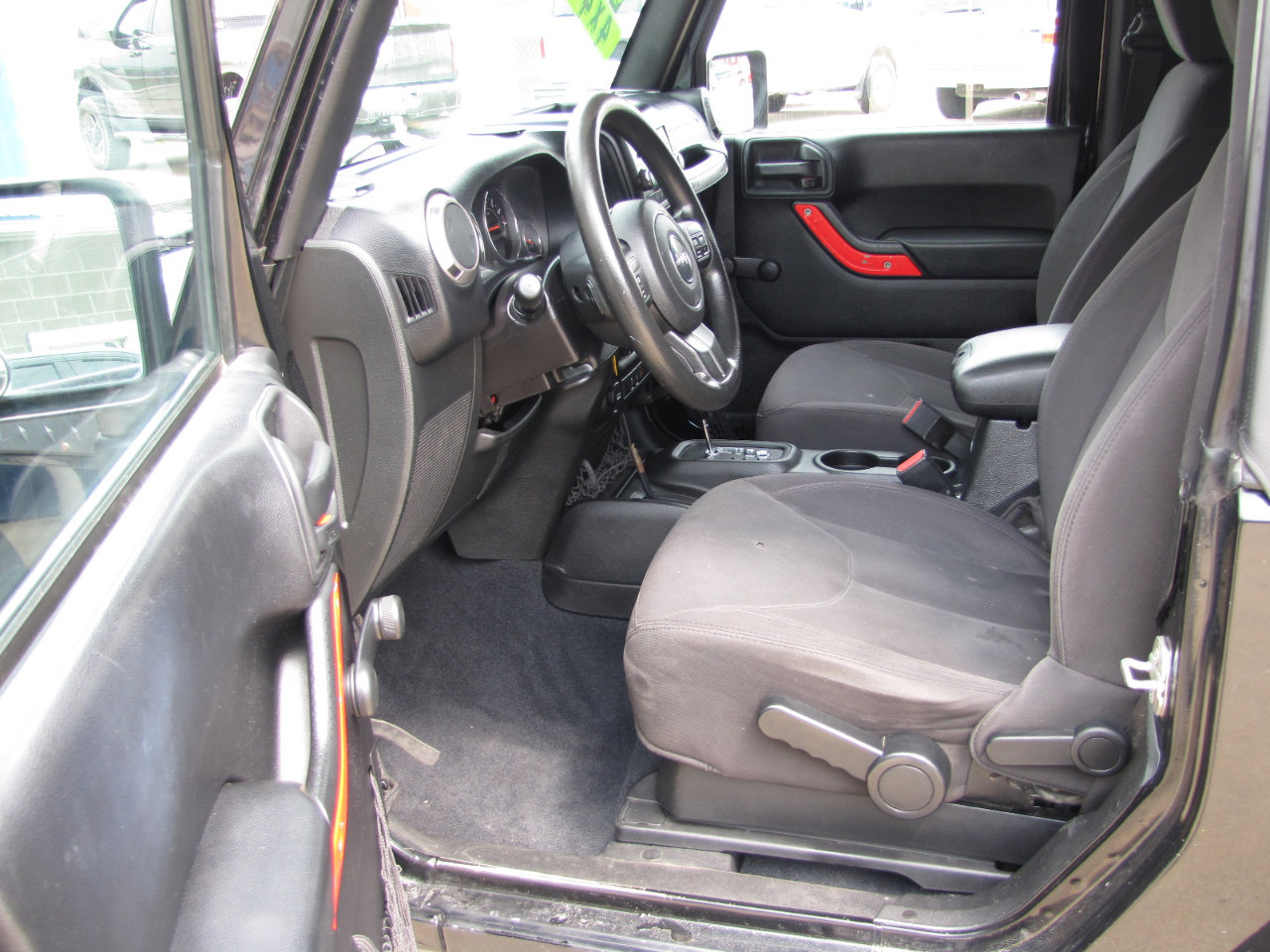 Used 2015 Jeep Wrangler Sport image 9