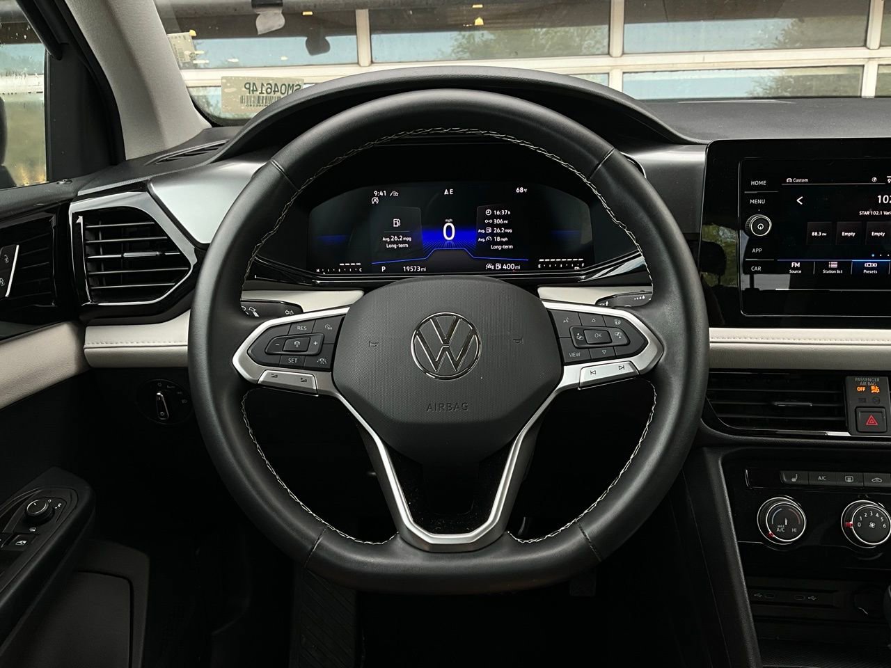 Used 2025 Volkswagen Taos S image 31