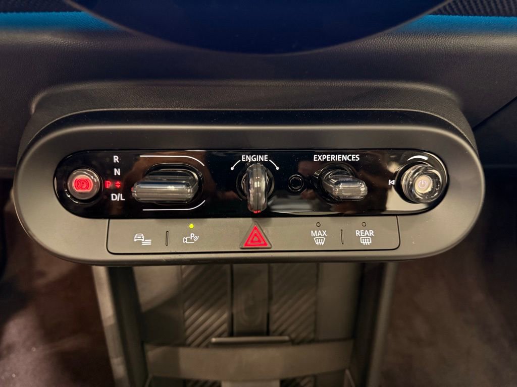 Used 2025 MINI Cooper S image 18