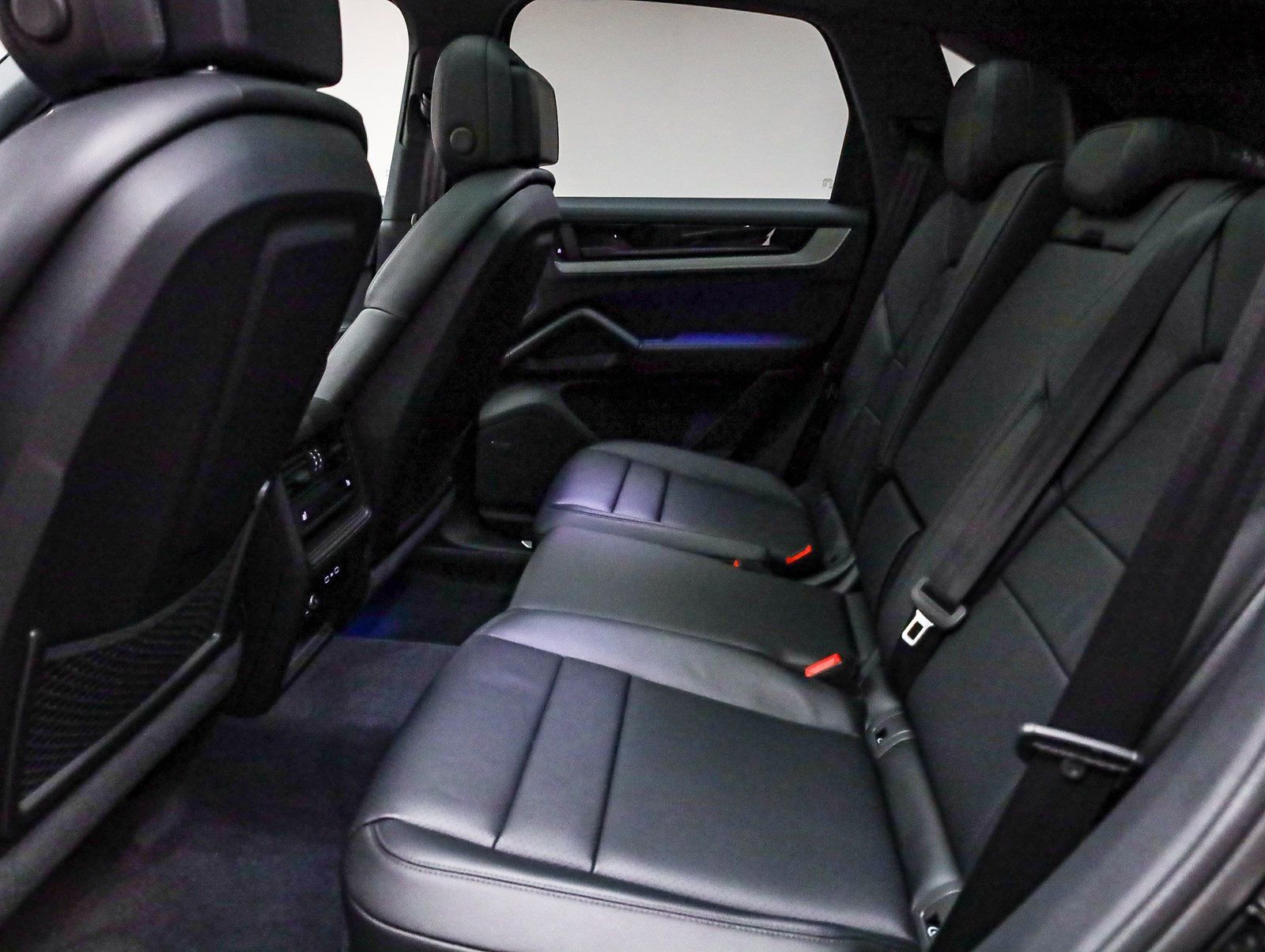 Certified 2026 Porsche Cayenne image 22