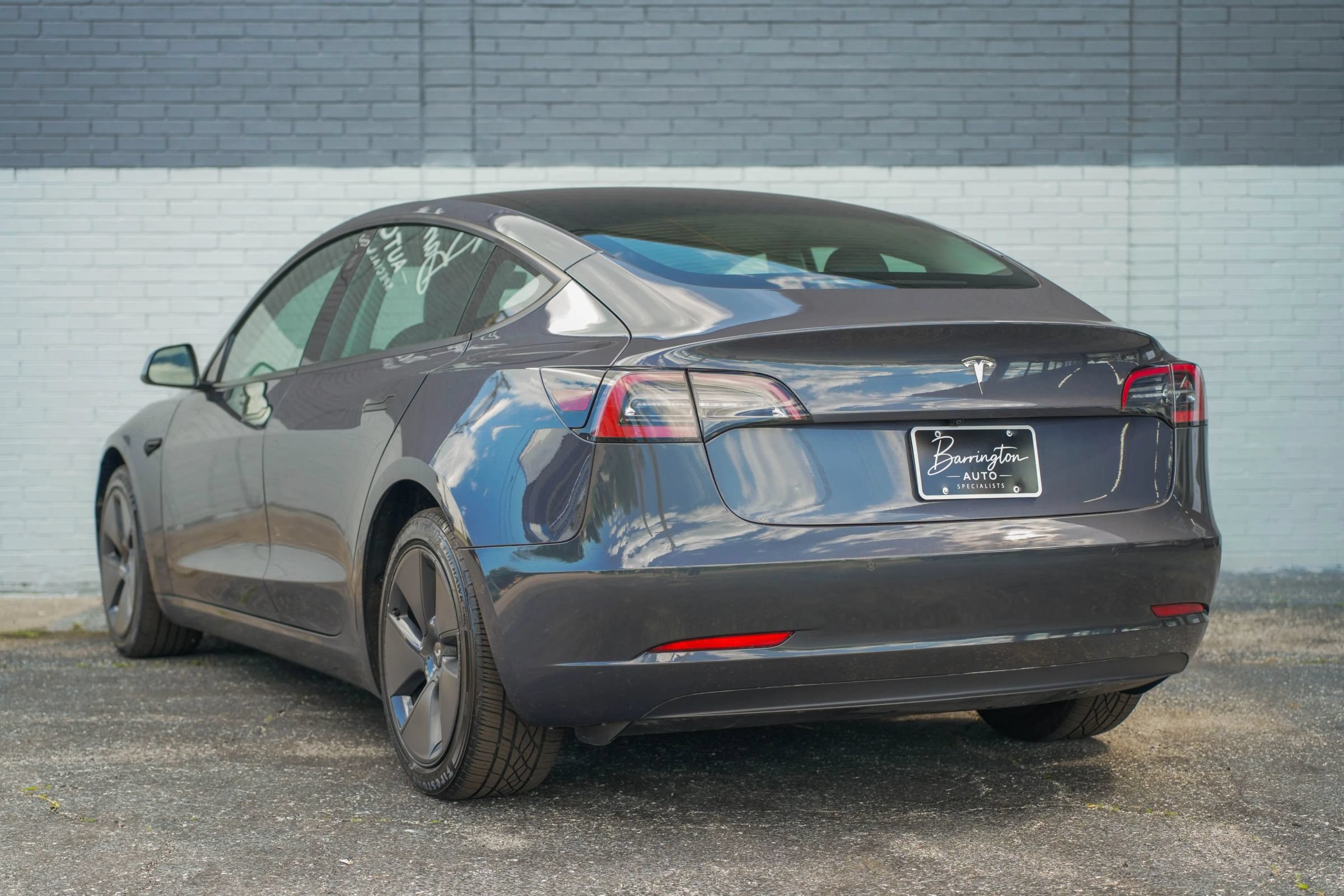 Used 2022 Tesla Model 3 Standard Range RWD image 7