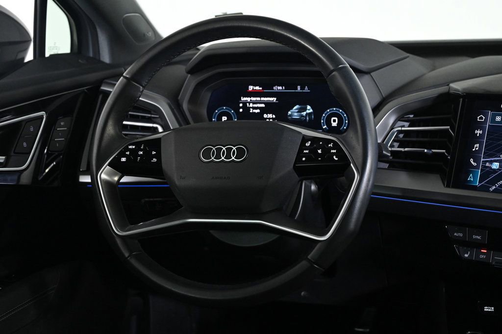 Used 2023 Audi Q4 e-tron Premium Plus w/ Premium Plus image 10