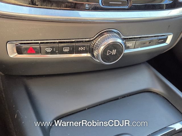 Used 2024 Volvo S60 B5 Core FWD image 24