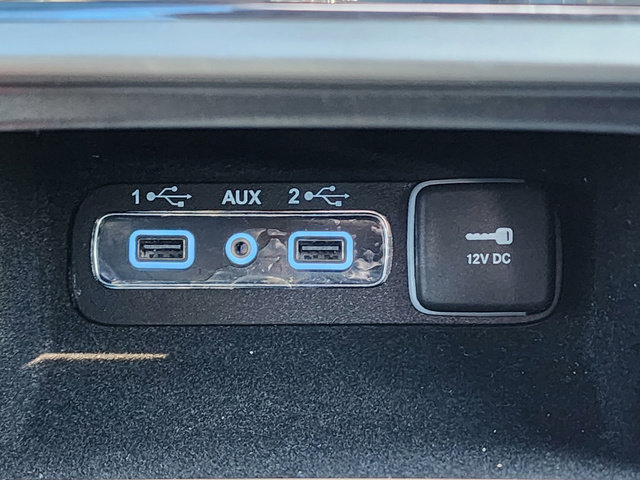 Certified 2021 Jeep Grand Cherokee Laredo X image 13