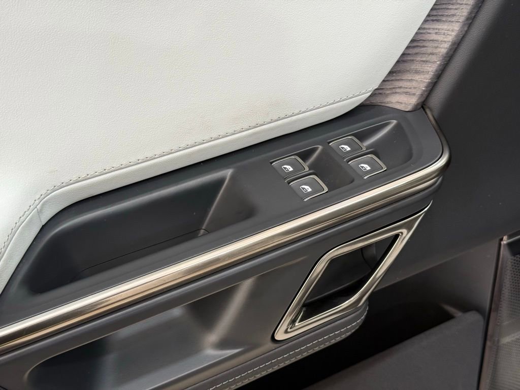 Used 2022 Rivian R1T Adventure image 15