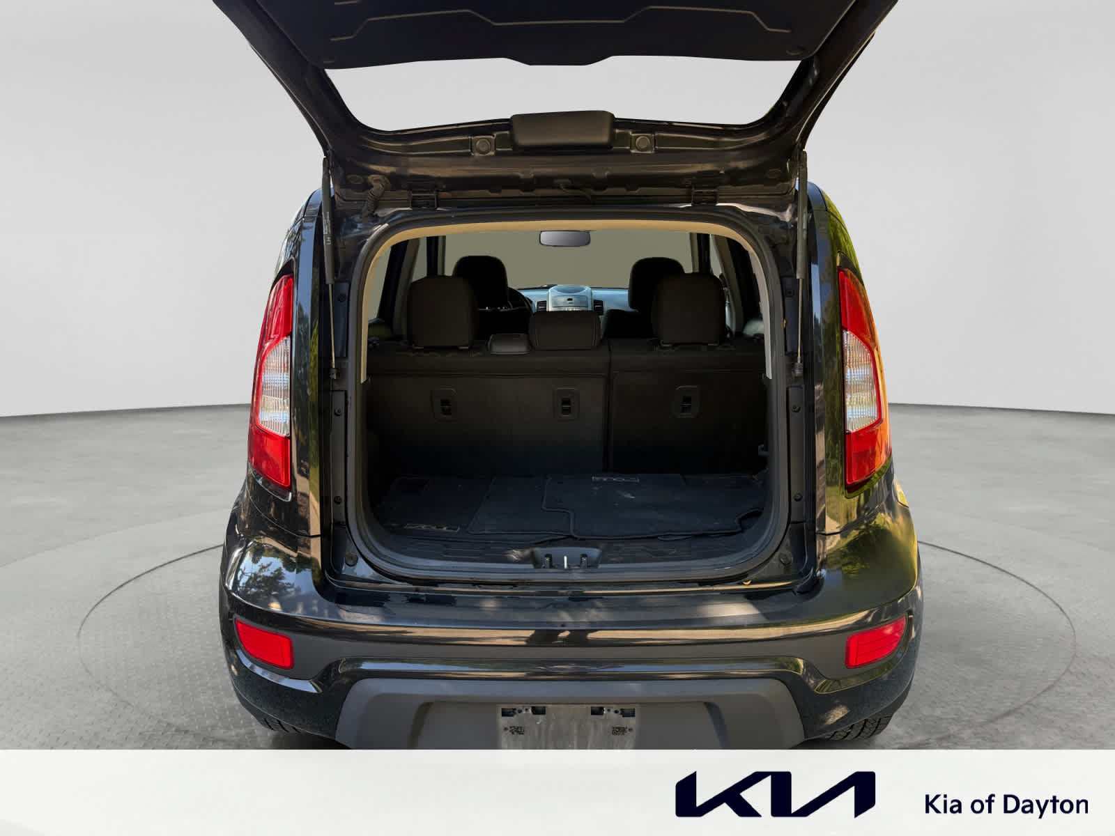 Used 2013 Kia Soul + w/ Audio Pkg FWD image 23