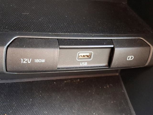 Used 2022 Kia Telluride LX image 23