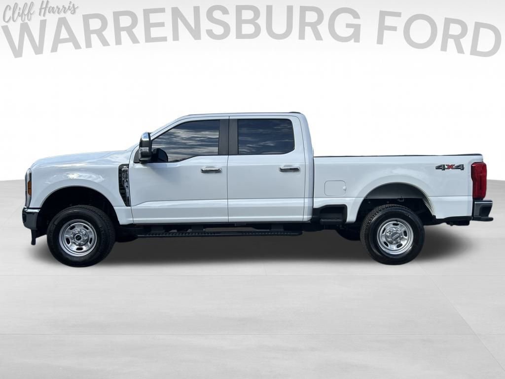 Used 2025 Ford F250 XL image 4