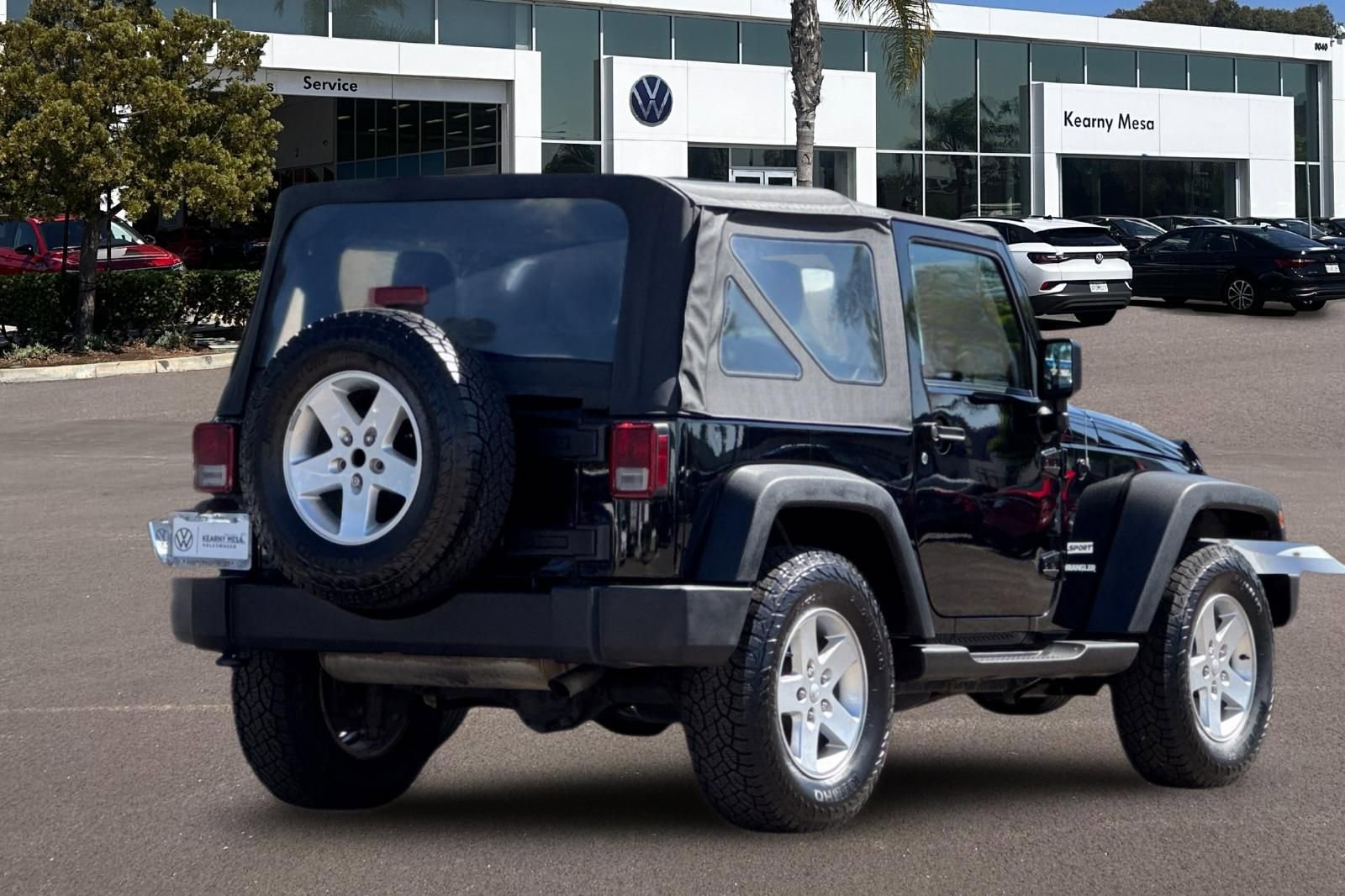 Used 2017 Jeep Wrangler Sport S w/ Quick Order Package 23S image 4