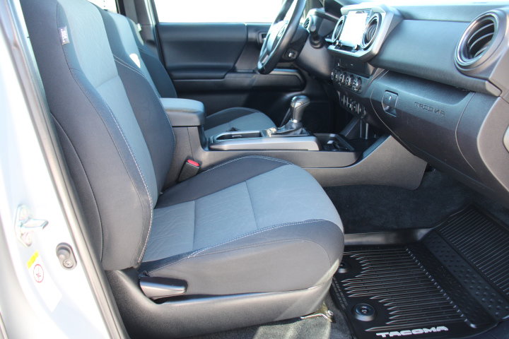 Used 2020 Toyota Tacoma TRD Off-Road image 21