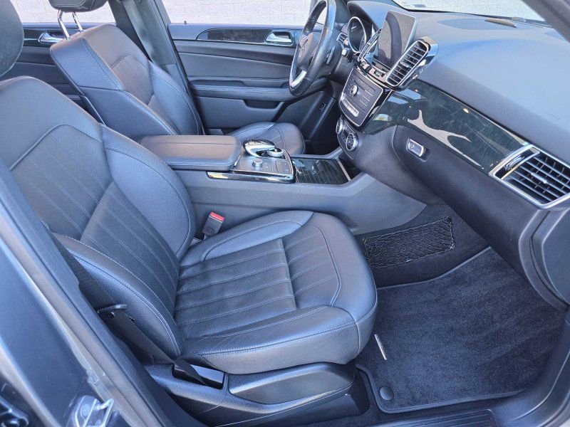 Used 2018 Mercedes-Benz GLE 350 4MATIC image 5