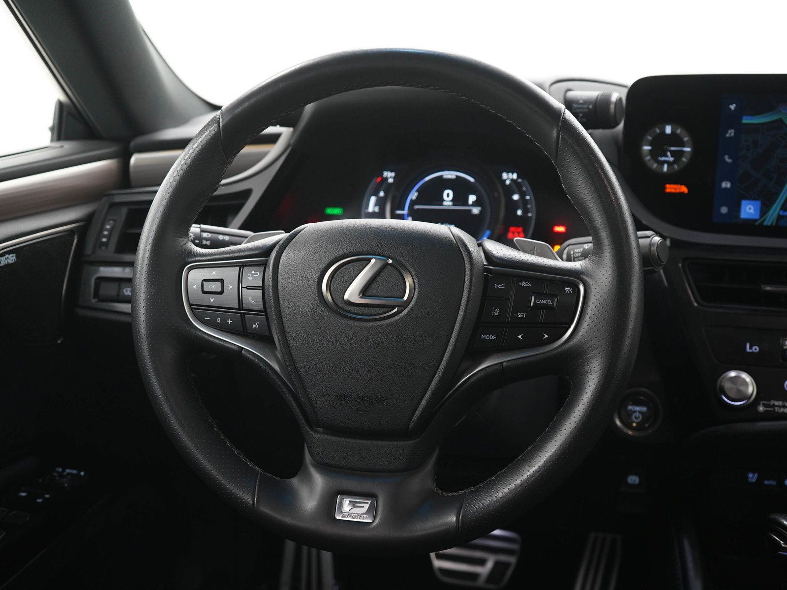 Used 2024 Lexus ES 300h F Sport w/ Accessory Package (Z2) FWD image 16