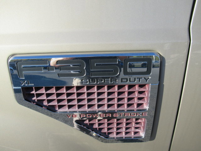 Used 2008 Ford F350 XL image 16