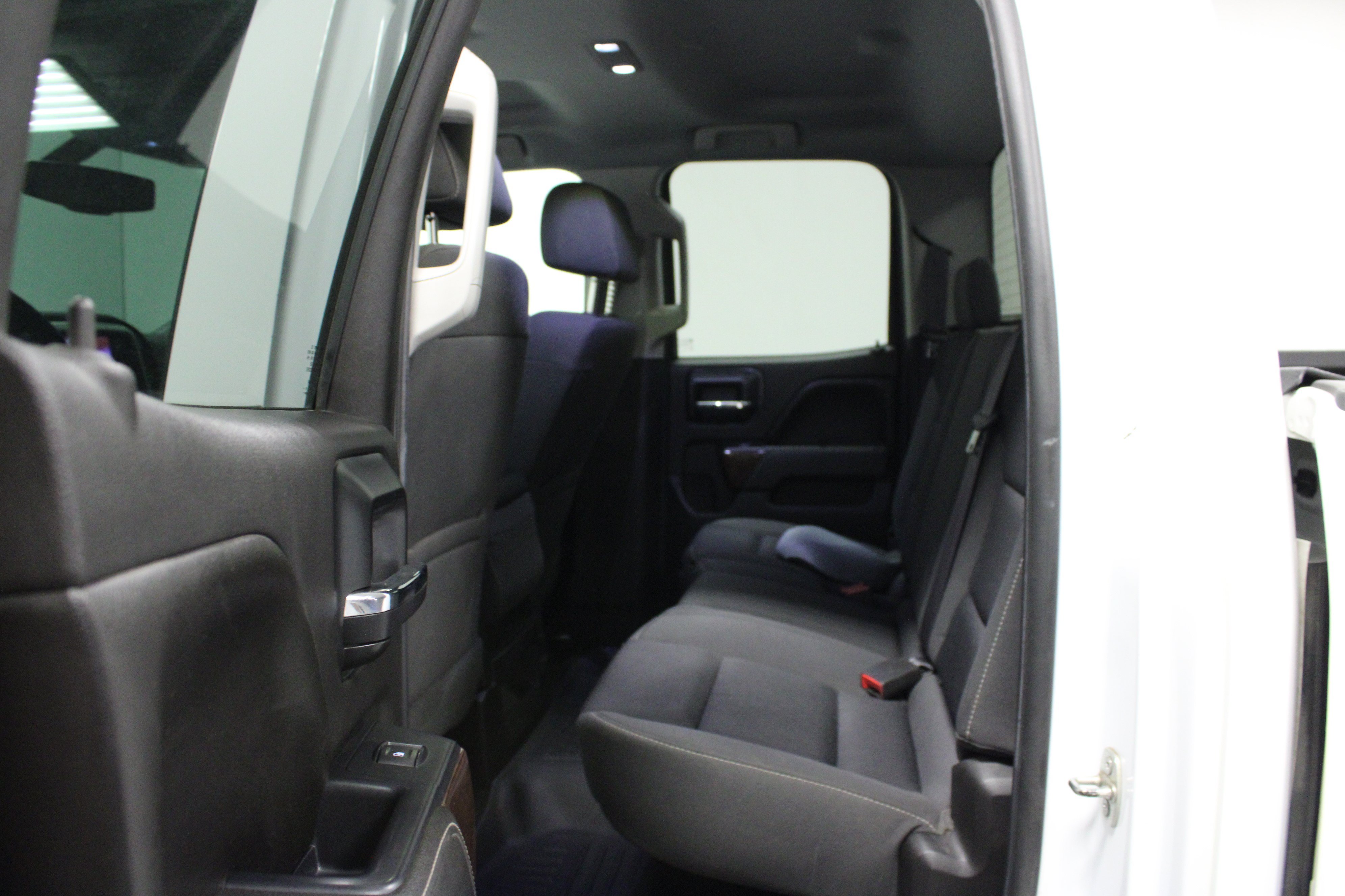 Used 2016 GMC Sierra 1500 SLE w/ SLE Value Package AWD/4WD image 13