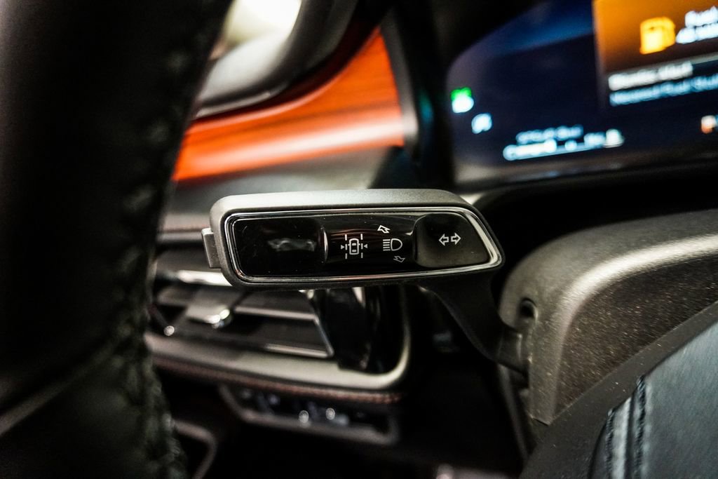 Used 2024 Lincoln Aviator Reserve AWD/4WD image 21
