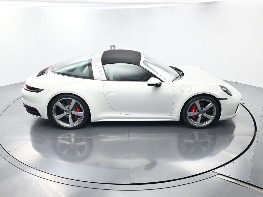Certified 2021 Porsche 911 Targa 4S image 40