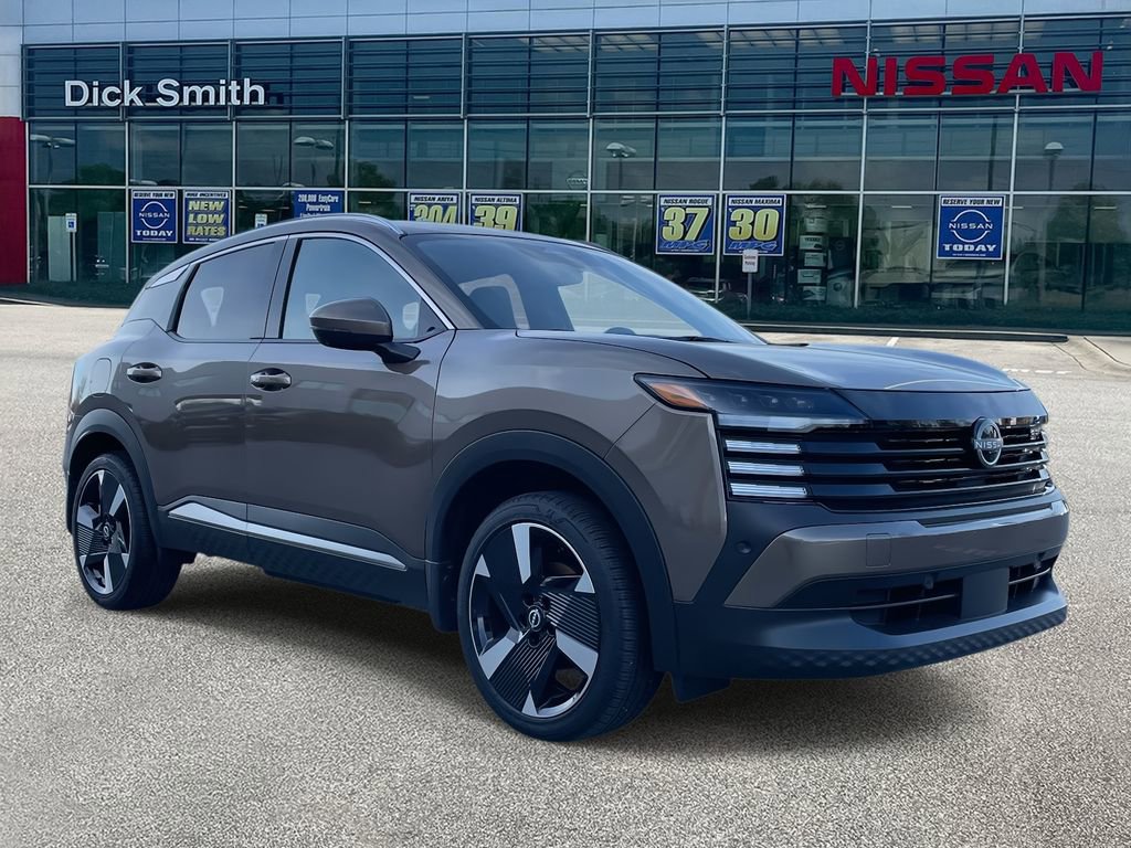 Used 2025 Nissan Kicks SR image 1