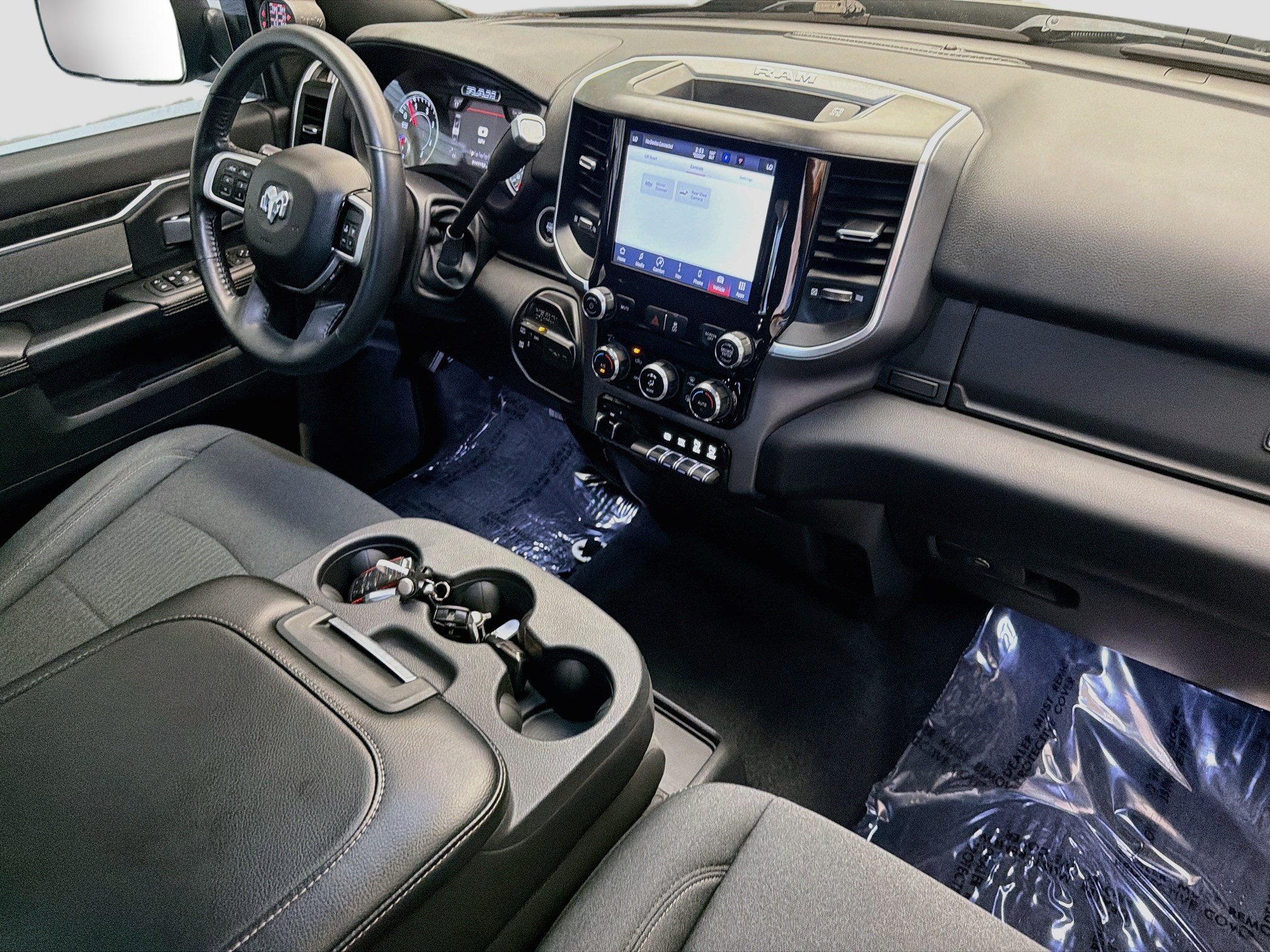 Used 2022 RAM 3500 Big Horn w/ Night Edition AWD/4WD image 12