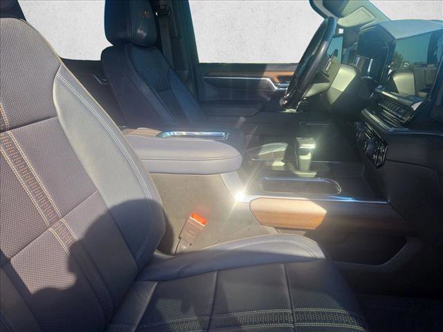 Used 2022 Chevrolet Silverado 1500 High Country w/ High Country Premium Package image 22