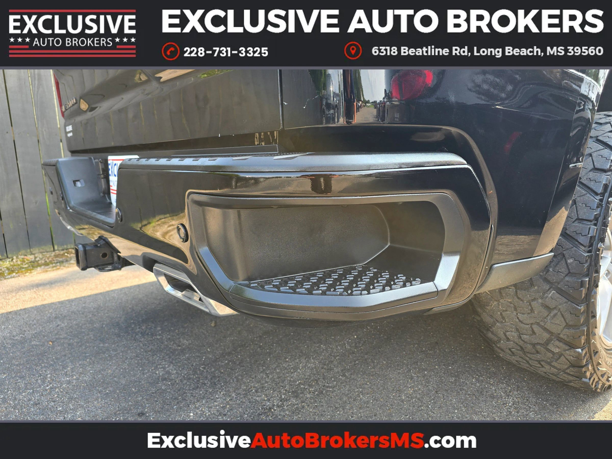 Used 2022 Chevrolet Silverado 1500 High Country w/ Technology Package image 41