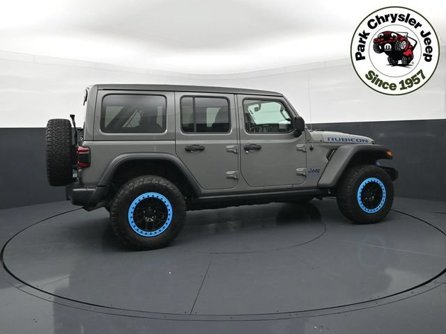 Used 2023 Jeep Wrangler Unlimited Rubicon 4xe w/ Cold Weather Group AWD/4WD image 6