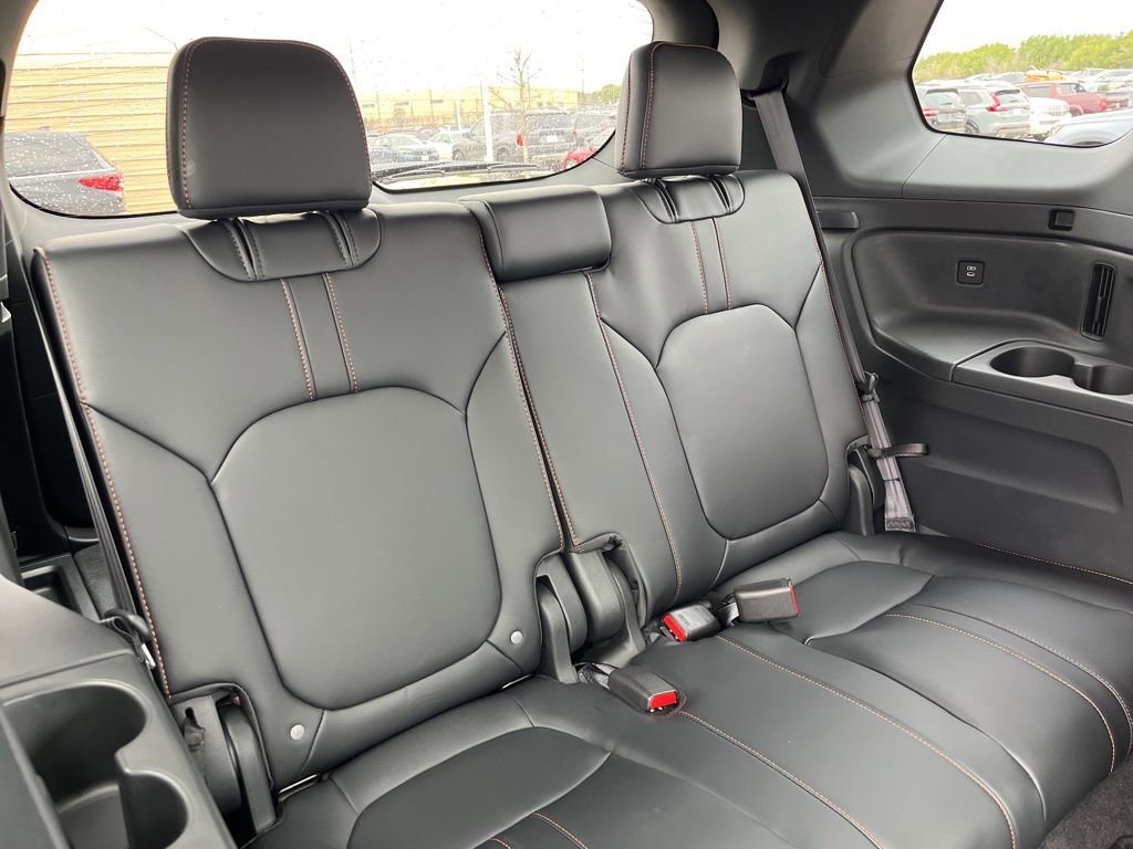 Certified 2025 Honda Pilot TrailSport image 31