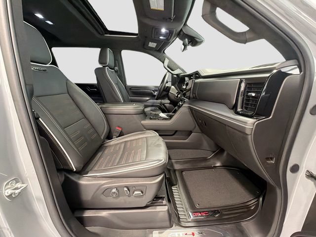 Used 2025 GMC Sierra 2500 AT4X AWD/4WD image 24
