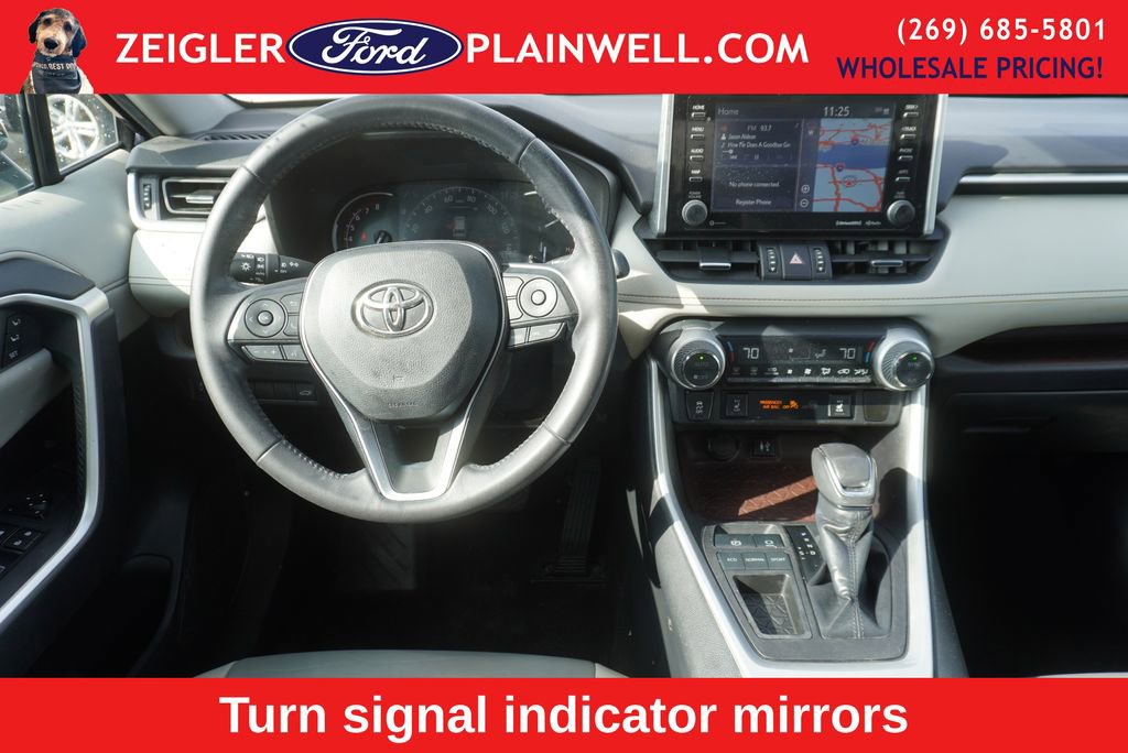 Used 2019 Toyota RAV4 Limited image 14