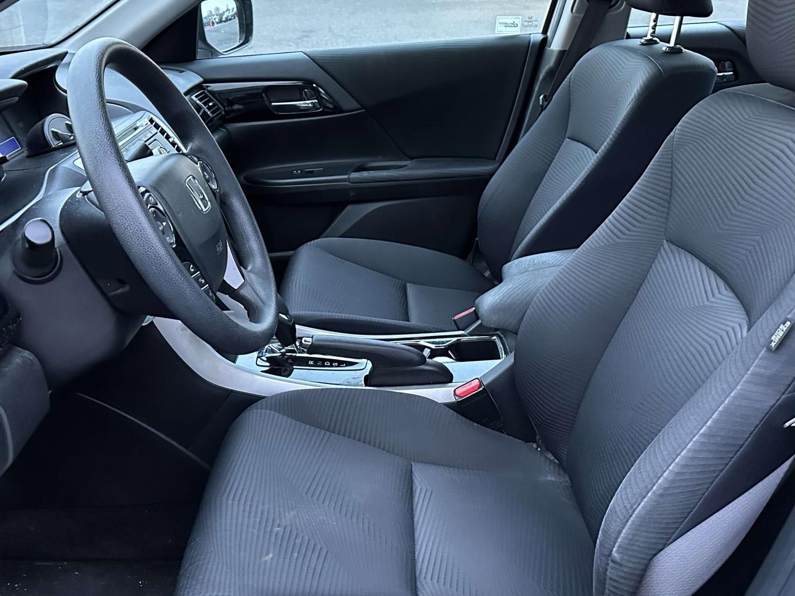 Used 2017 Honda Accord LX image 8