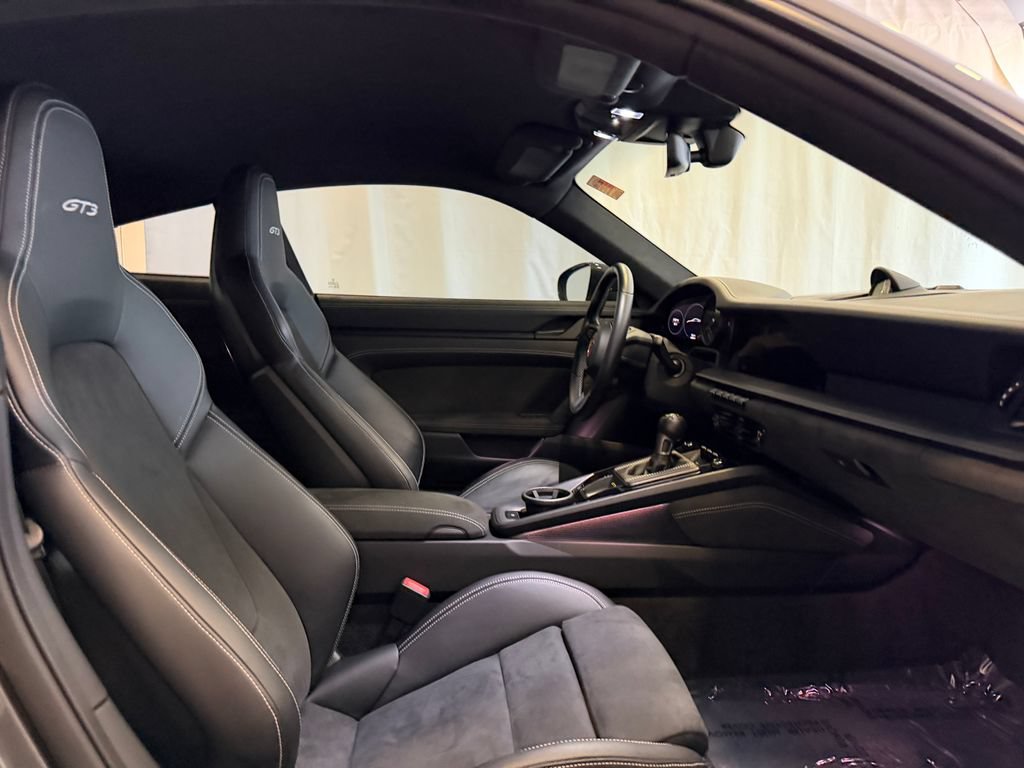 Certified 2022 Porsche 911 GT3 RWD image 16