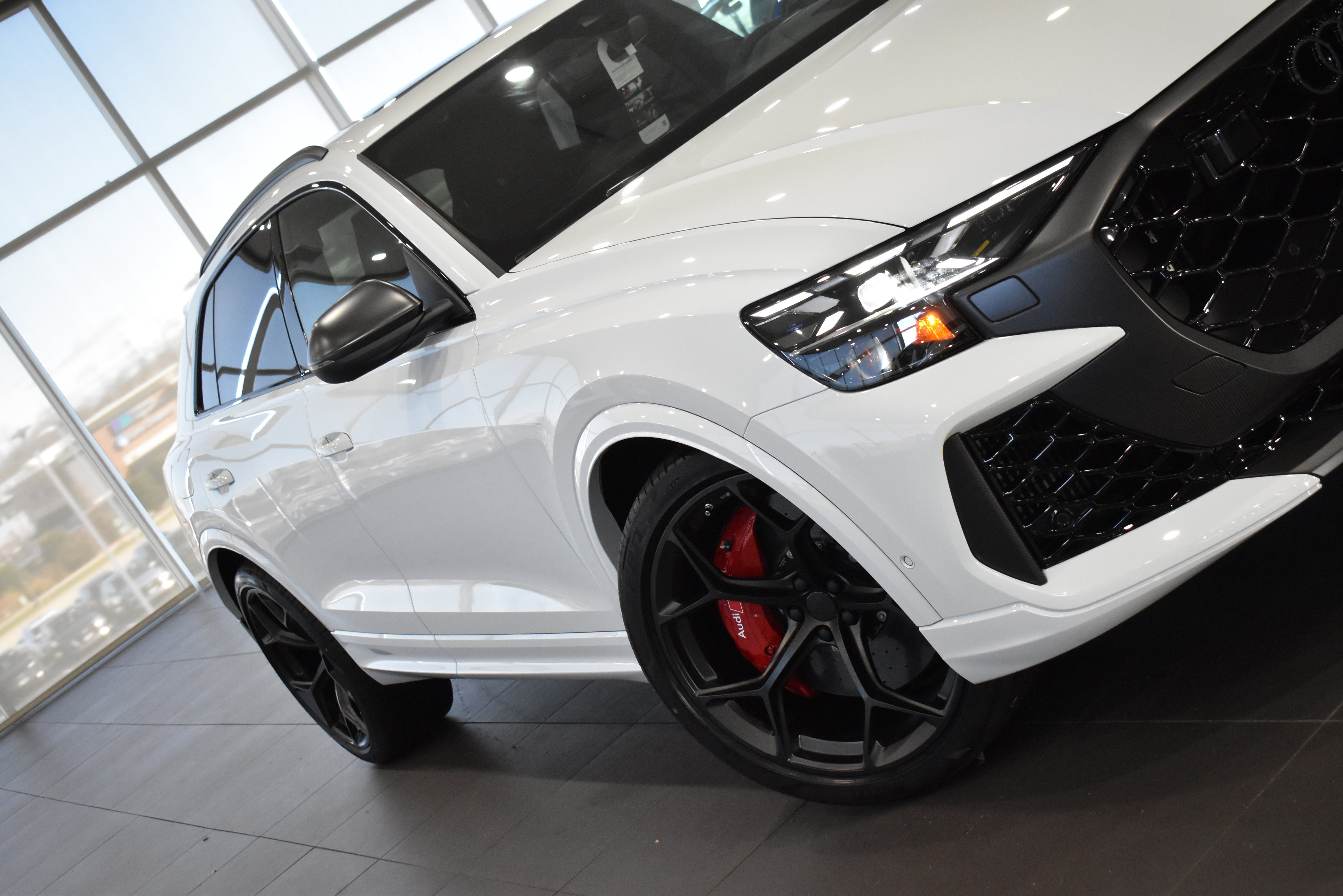 New 2026 Audi RS Q8 performance image 4