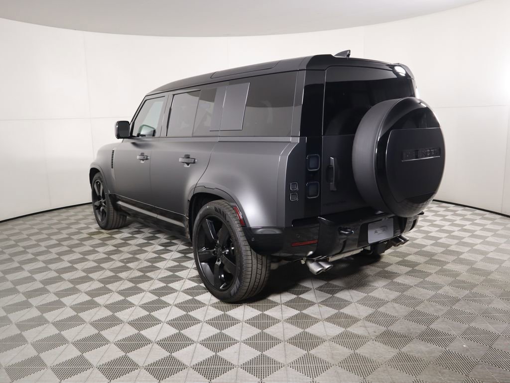 New 2026 Land Rover Defender 110 V8 image 7