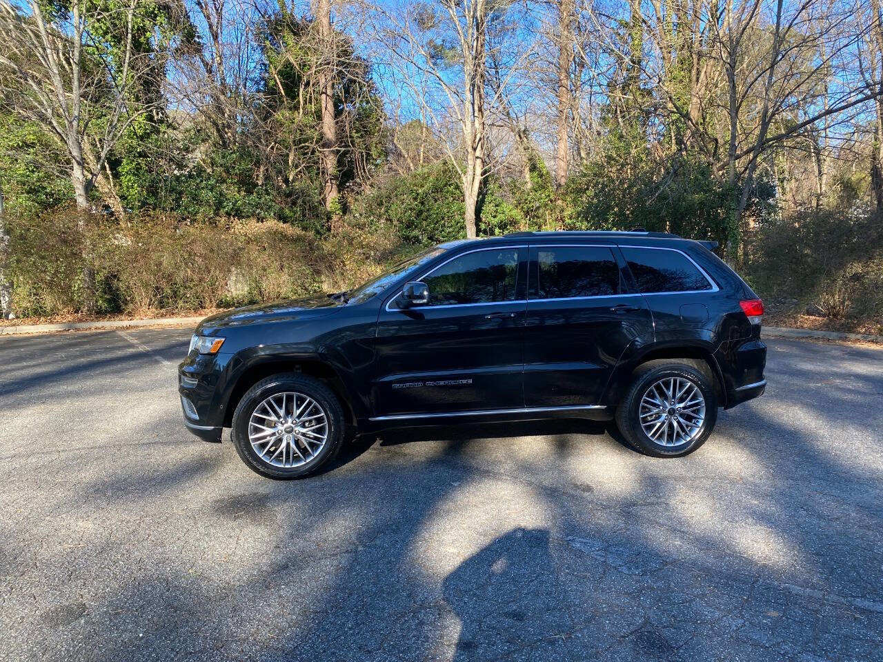Used 2017 Jeep Grand Cherokee Summit w/ Platinum Series Group image 9