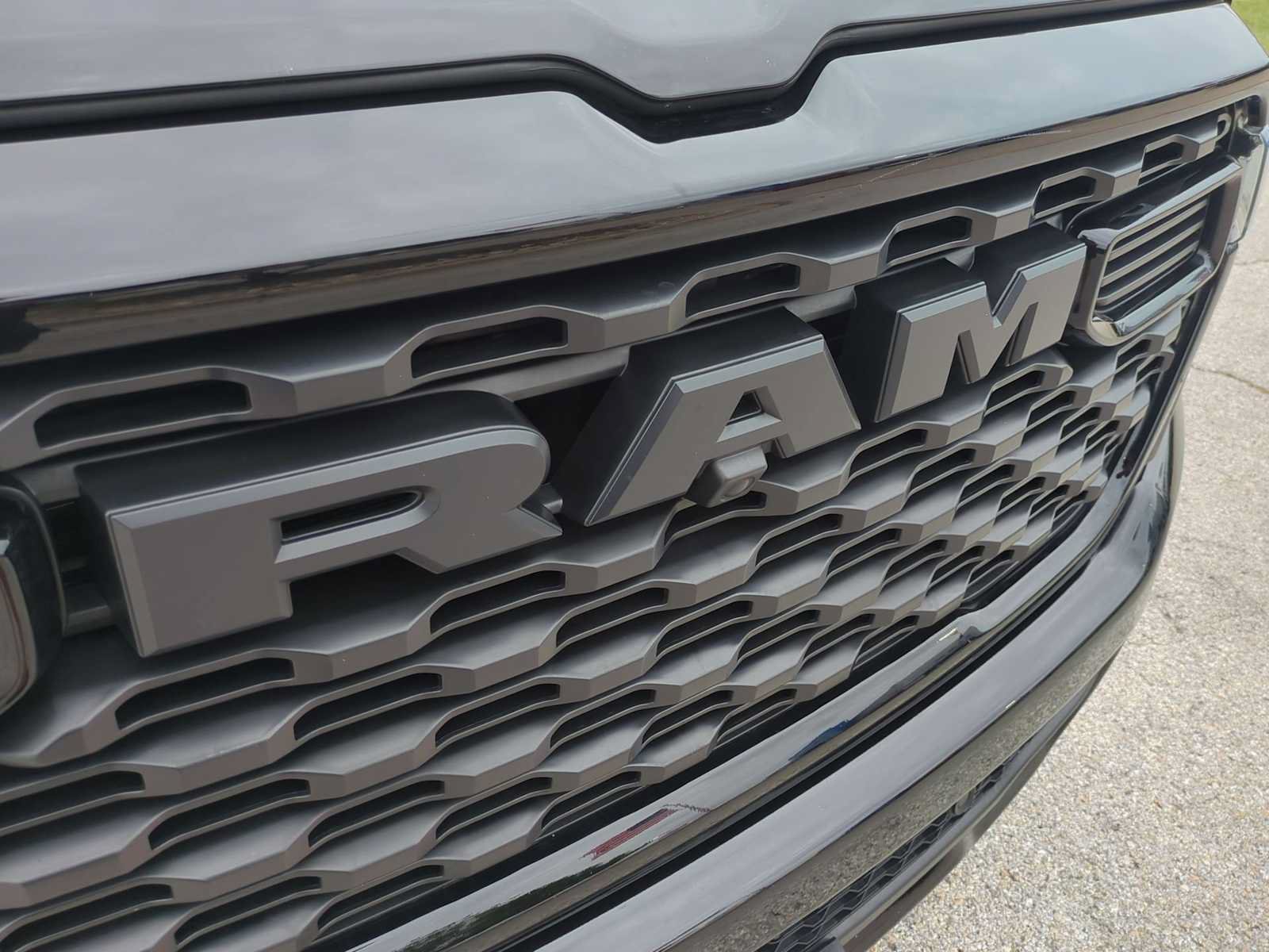 Used 2025 RAM 1500 Tradesman w/ Night Edition RWD image 30
