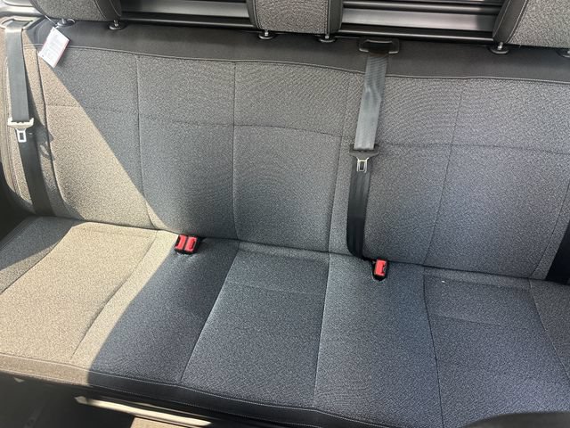New 2026 RAM ProMaster 3500 w/ Crew Van Package FWD image 25