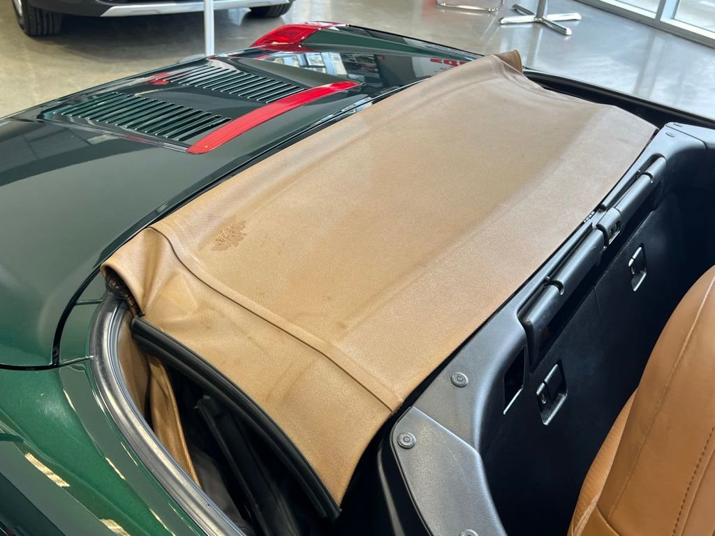 Used 2003 Toyota MR2 RWD image 9