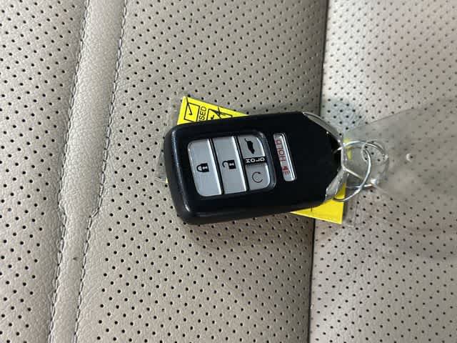 Used 2021 Honda CR-V Touring image 33