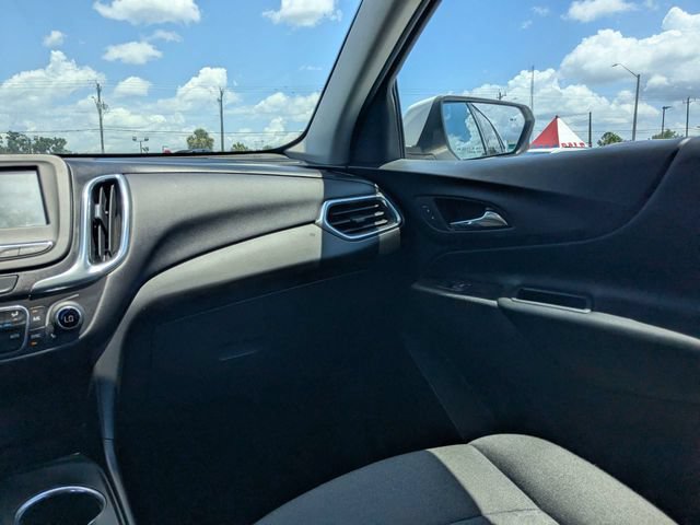 Used 2018 Chevrolet Equinox LT FWD image 18