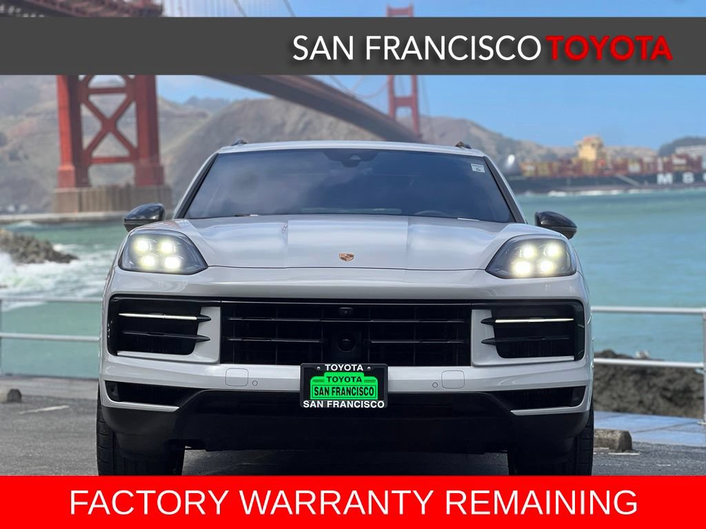 Used 2024 Porsche Cayenne S AWD/4WD image 8