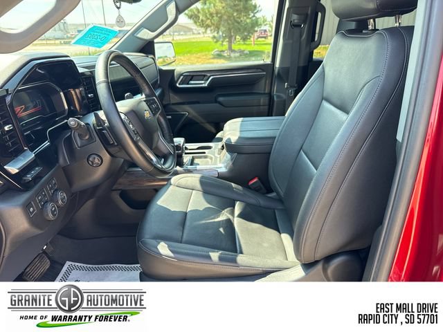 Used 2025 Chevrolet Silverado 1500 LTZ AWD/4WD image 10