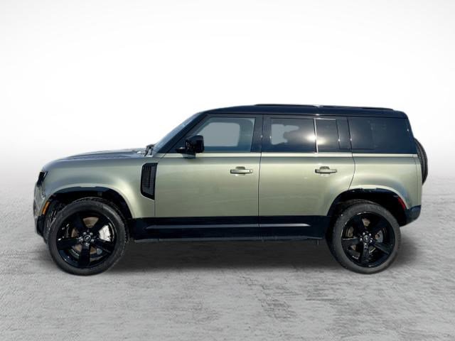 Certified 2025 Land Rover Defender 110 X-Dynamic SE image 8