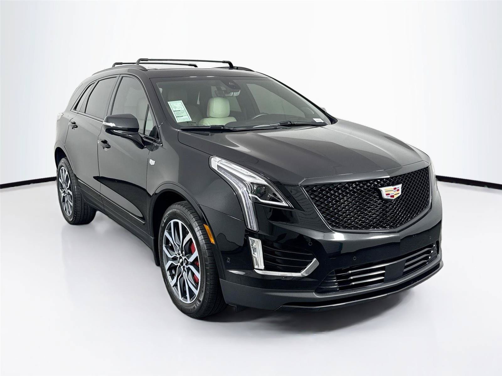 Used 2024 Cadillac XT5 Sportv w/ Technology Package AWD/4WD image 10